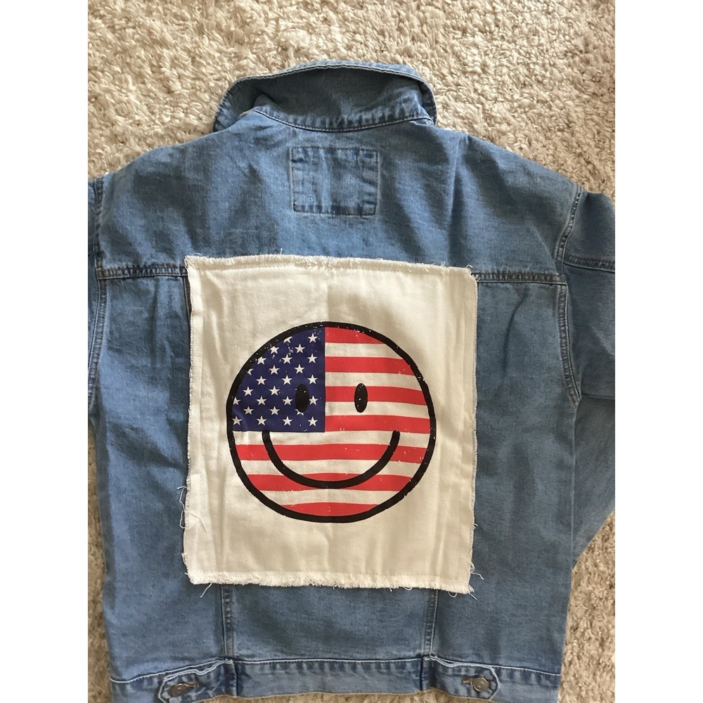 Fantastic‎ Fawn Jean Jacket American Flag Smiley Face Size Small 100% Cotton